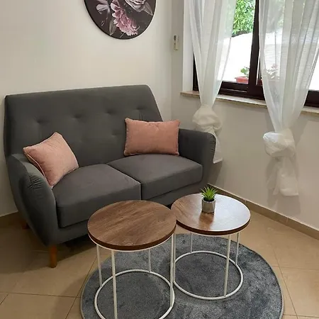 Lovro Apartmán