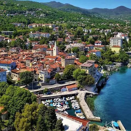 Διαμέρισμα Lovro *